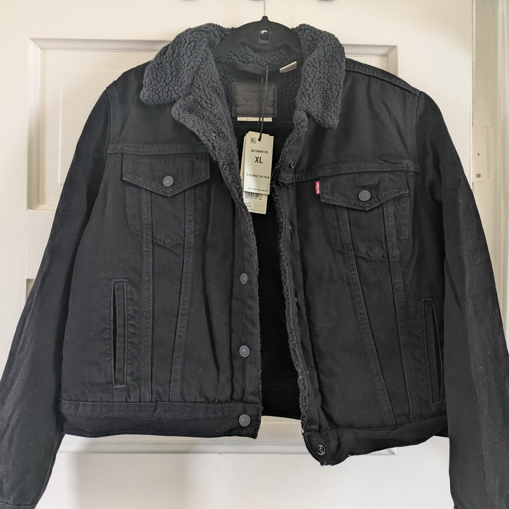 NWT - Levi's Original Sherpa Trucker Jacket Womens XL